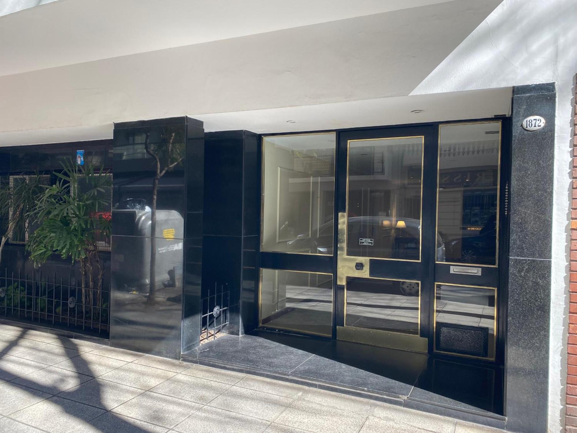 Departamento En Recoleta Apartment บัวโนสไอเรส ภายนอก รูปภาพ